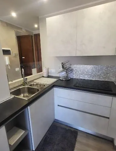 Modern Flat In The Centre, Lejlighed *