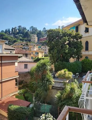 Lejlighed Modern Flat In The Centre, Rapallo