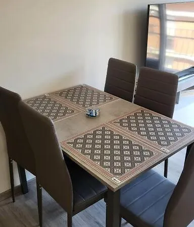 Modern Flat In The Centre, *