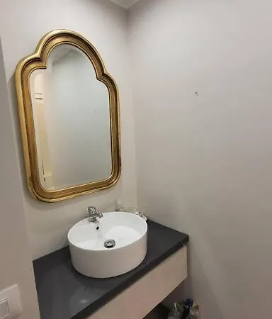 Modern Flat In The Centre, Appartamento